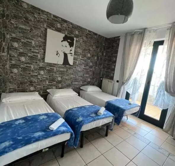 پانسیون Affittacamere House