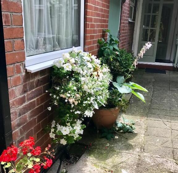 بنسيون Dairy Guest House