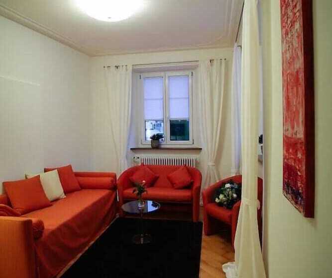 Pensionat Gasthaus Rebstock Egringen