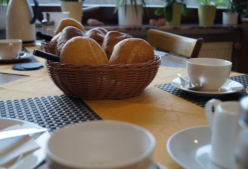 פנסיון Gästehaus Panorama