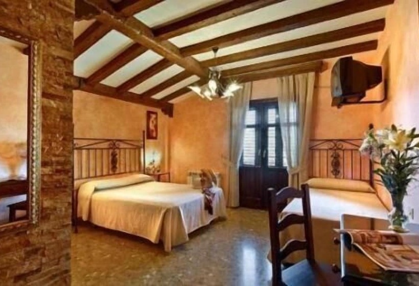 펜션 Hostal Ruta De Lorca