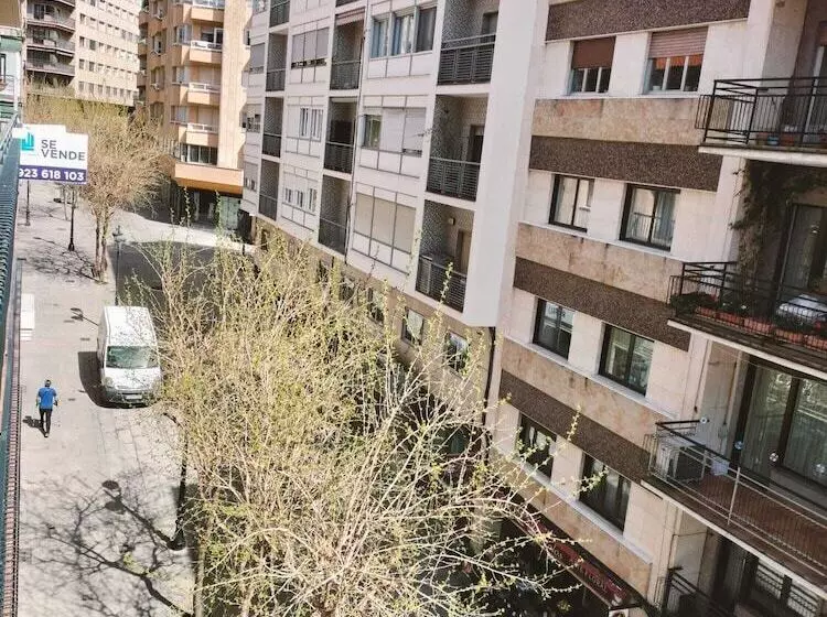 پانسیون Hostal Gonzala By Gaiarooms