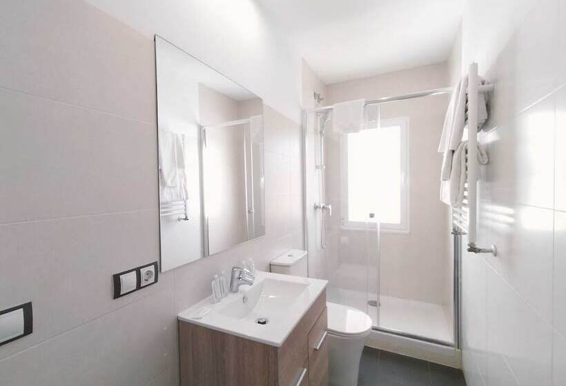 بنسيون Hostal Gonzala By Gaiarooms