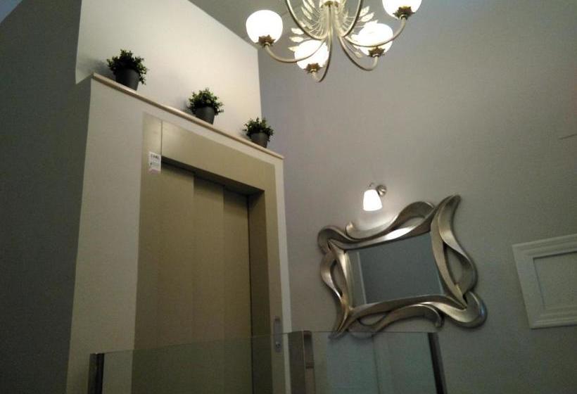 פנסיון Hostal Ya