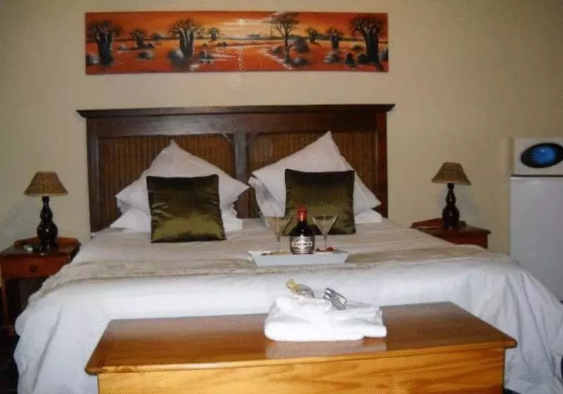 ペンション La Familia Guest House