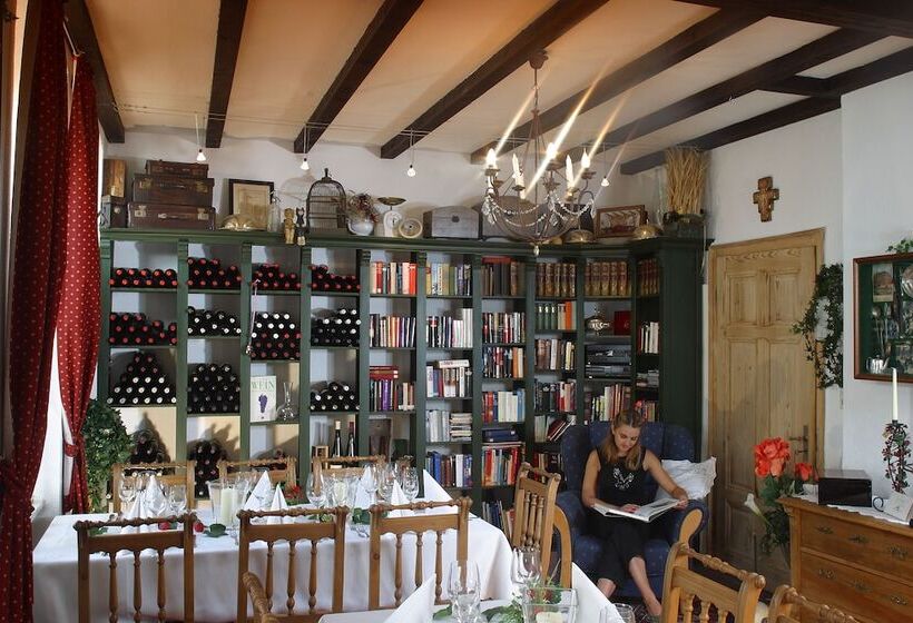 פנסיון Landhotel Becker