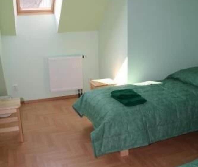 پانسیون Old Town Hostel