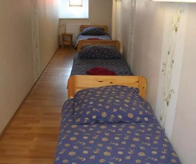 پانسیون Old Town Hostel