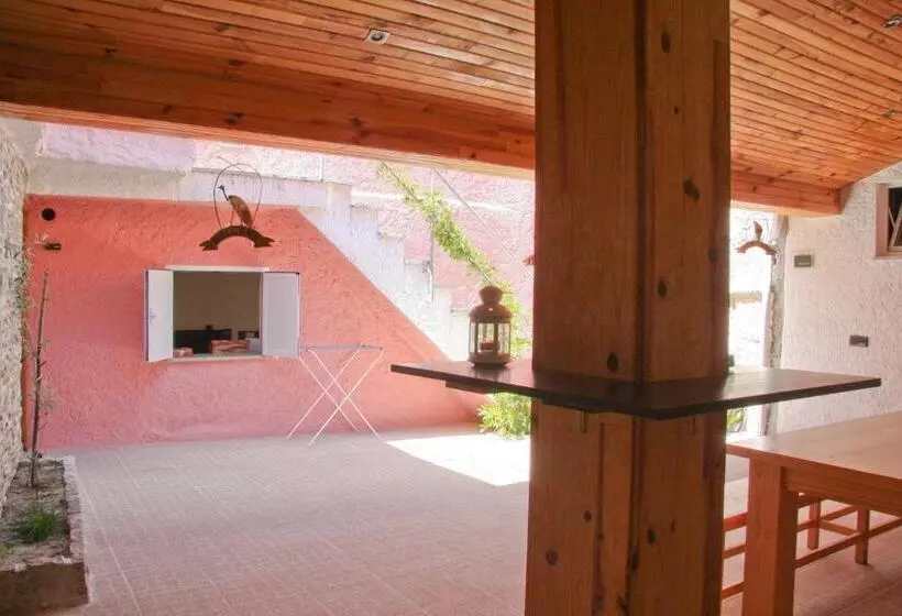 Majatalo Seia Alojamento D Ines