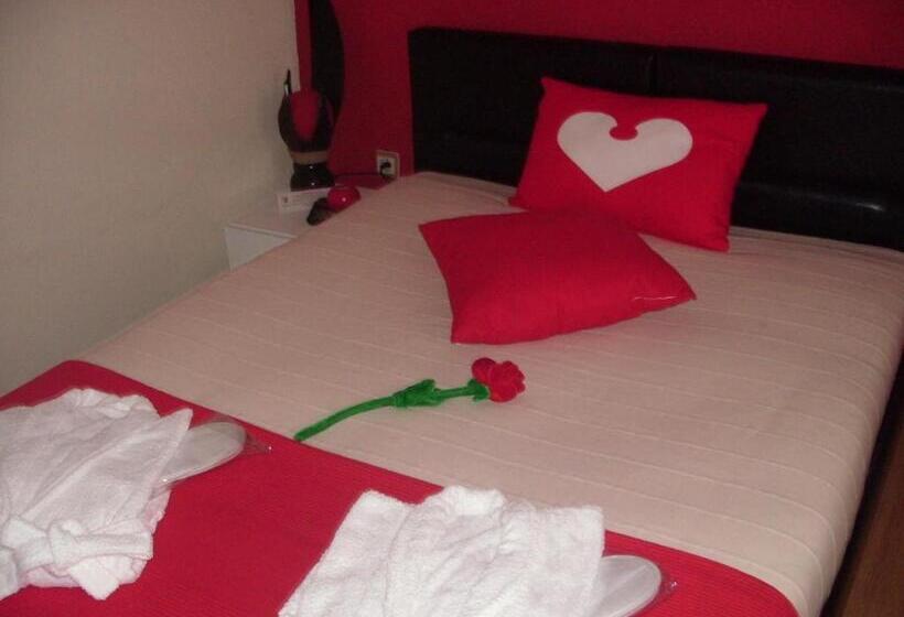 Пансион Seia Alojamento D Ines