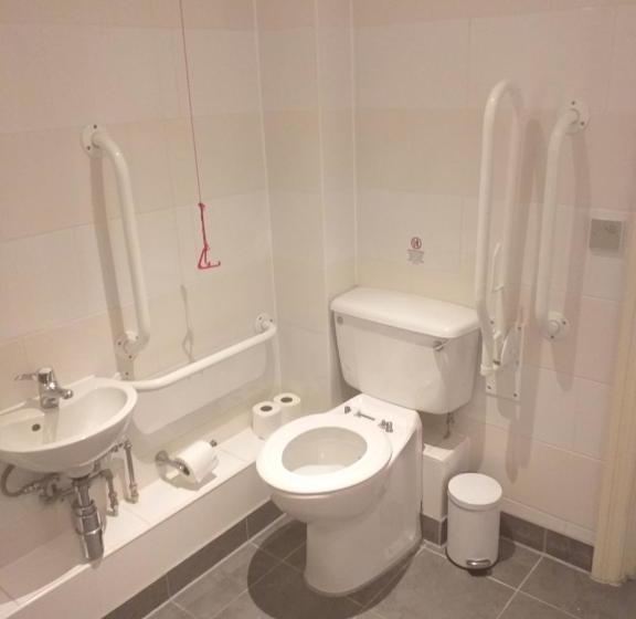 펜션 The Courtyard  At The Stenson Bubble