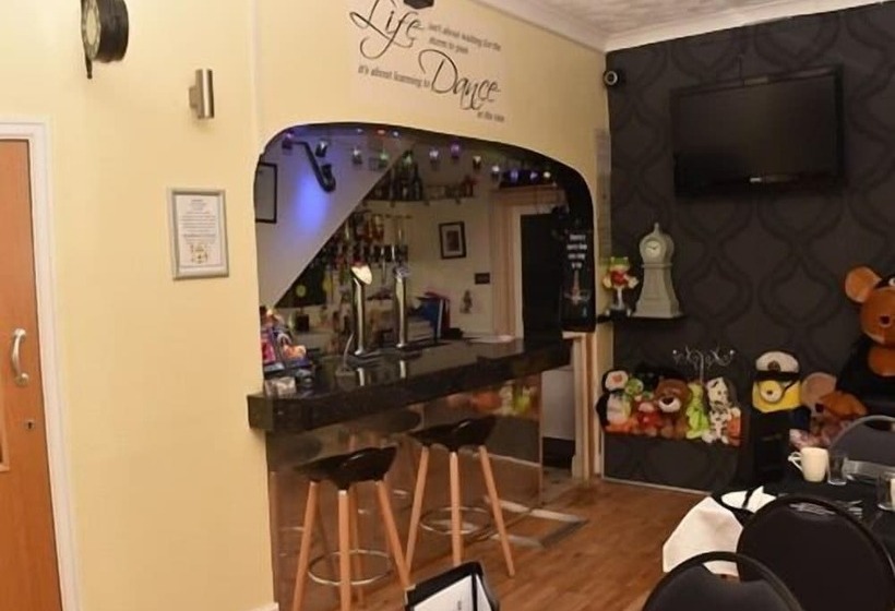 膳宿费 The Dragonfly