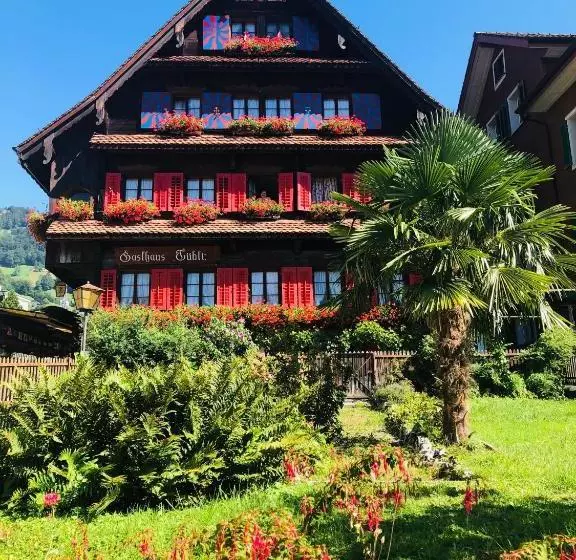 ユースホステル Gasthaus Tübli Gersau