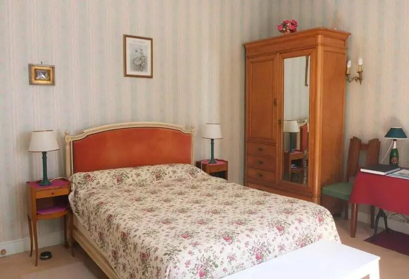 Aamiaismajoitus (B&B) Le Buisson