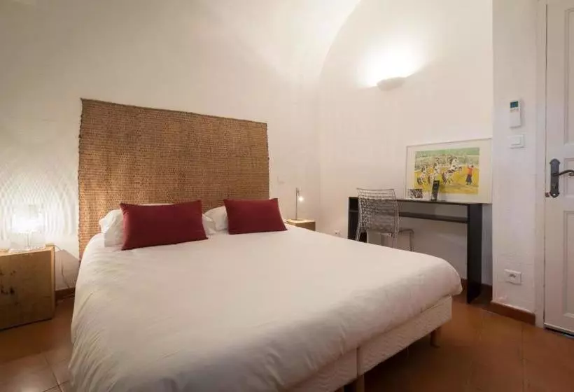 ベッドアンドブレックファースト U Castellu Guesthouse