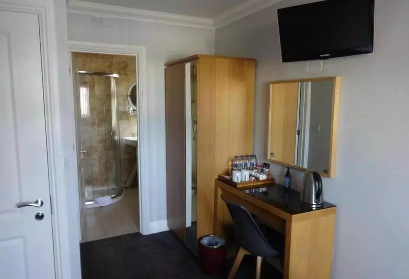 Majatalo Autumn House