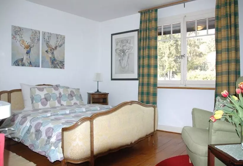 ペンション Chalet La Griotte