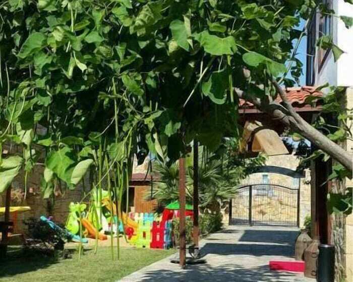 پانسیون Daidalos