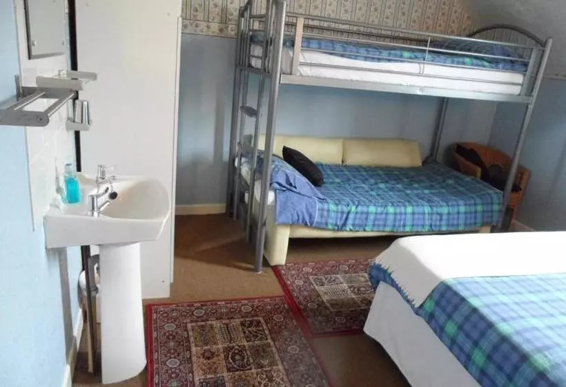 پانسیون Galway Guest House