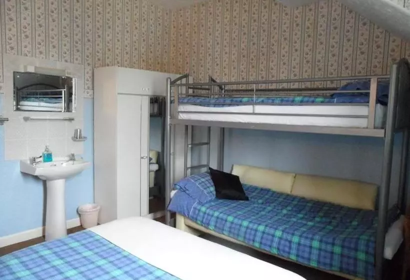 پانسیون Galway Guest House