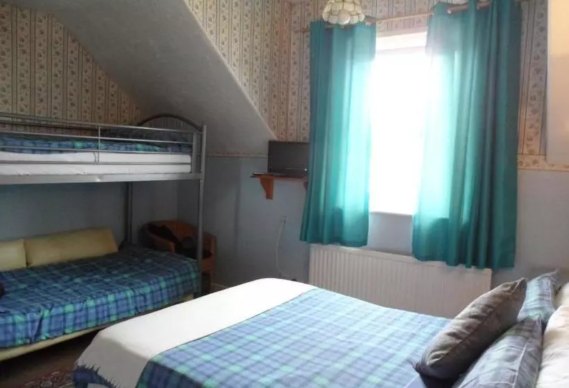 پانسیون Galway Guest House