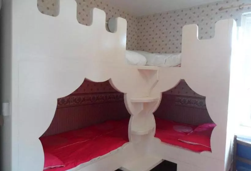 پانسیون Galway Guest House