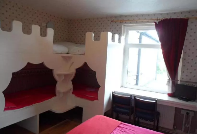 پانسیون Galway Guest House