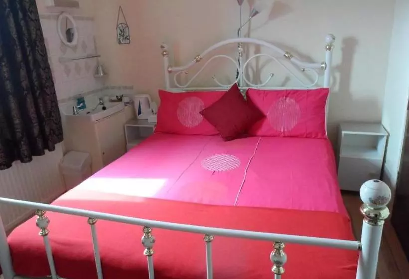 پانسیون Galway Guest House