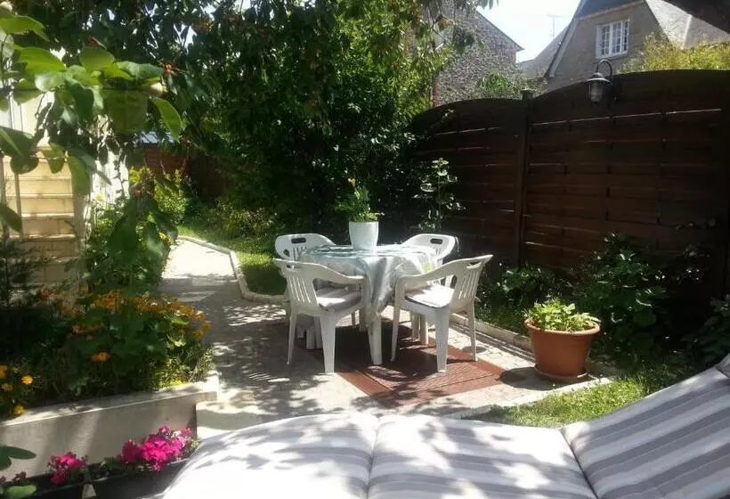 ペンション Gites De La Cote D'emeraude