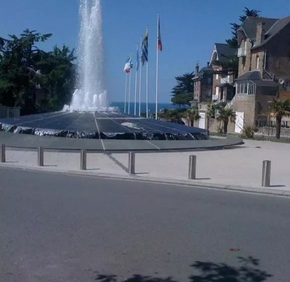 ペンション Gites De La Cote D'emeraude