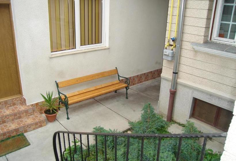 پانسیون Guesthouse Daniel