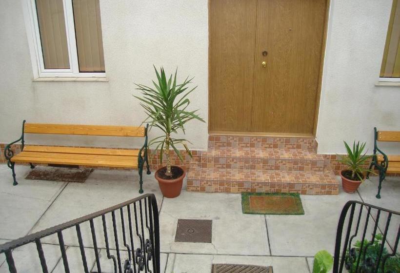 پانسیون Guesthouse Daniel