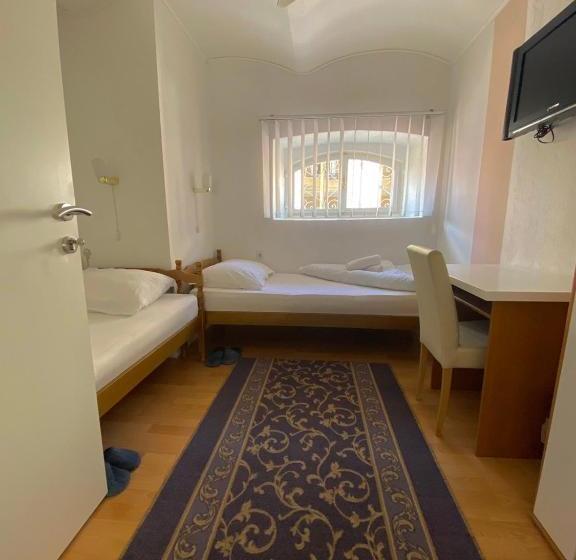 پانسیون Guesthouse Kod Keme