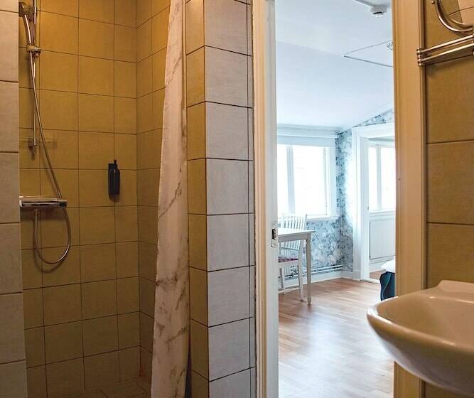 פנסיון L Vaxblekaregården