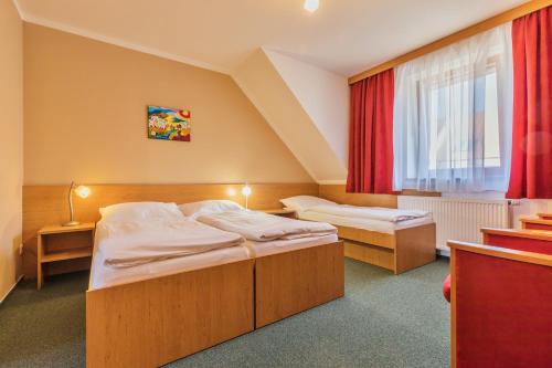 ペンション Penzion & Vinný Bar Régio