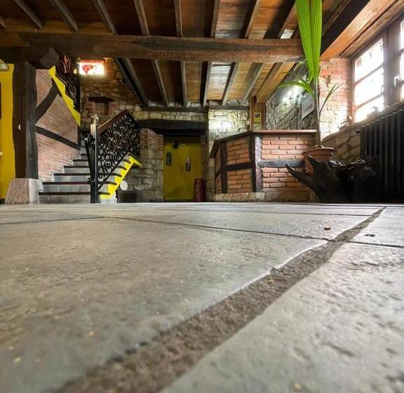 Pensão Posada La Llosa De Viveda Adults Only