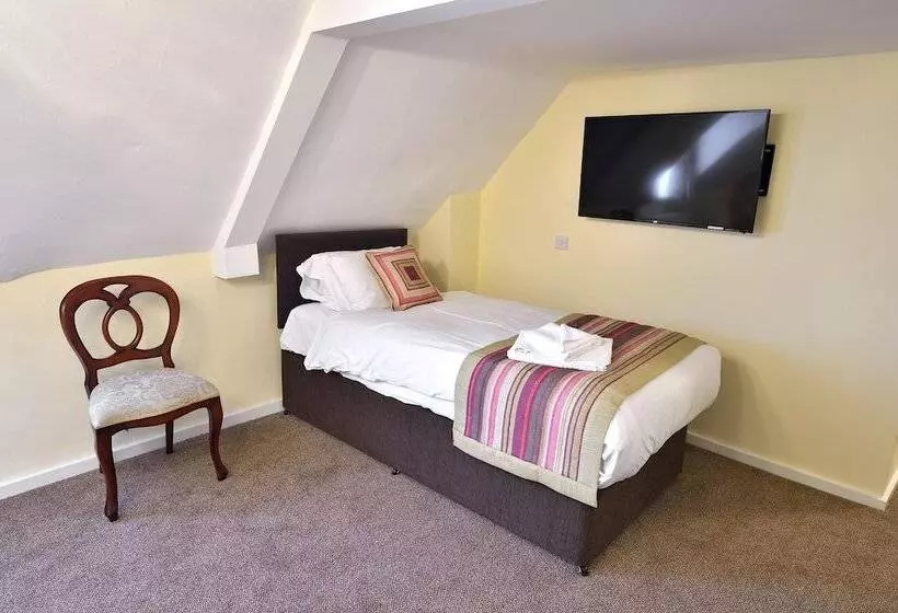 ペンション The Royal Victoria And Bull