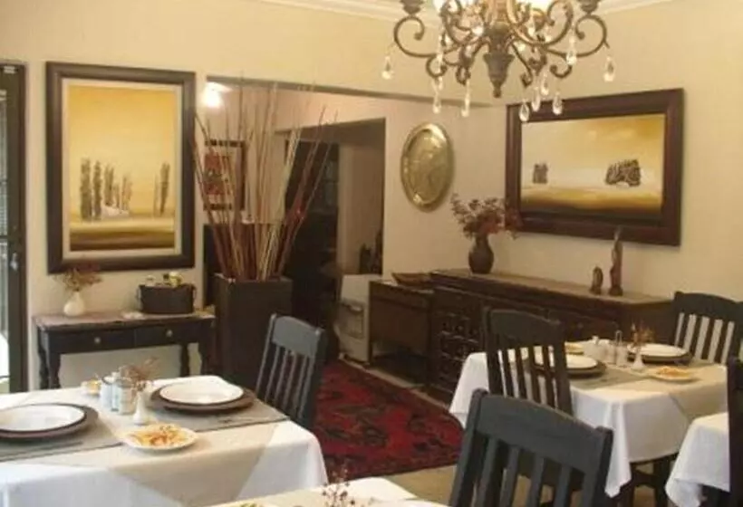 پانسیون Villa Xanelle Boutique Guest House