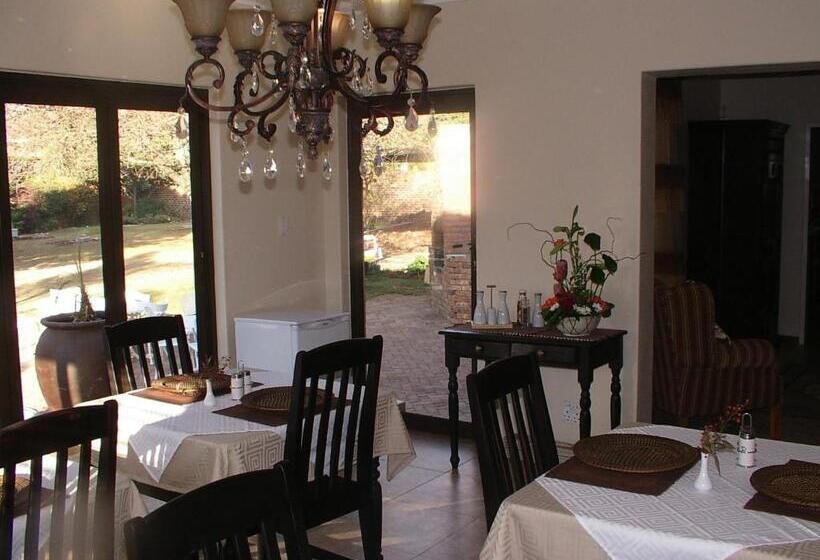 Пансион Villa Xanelle Boutique Guest House