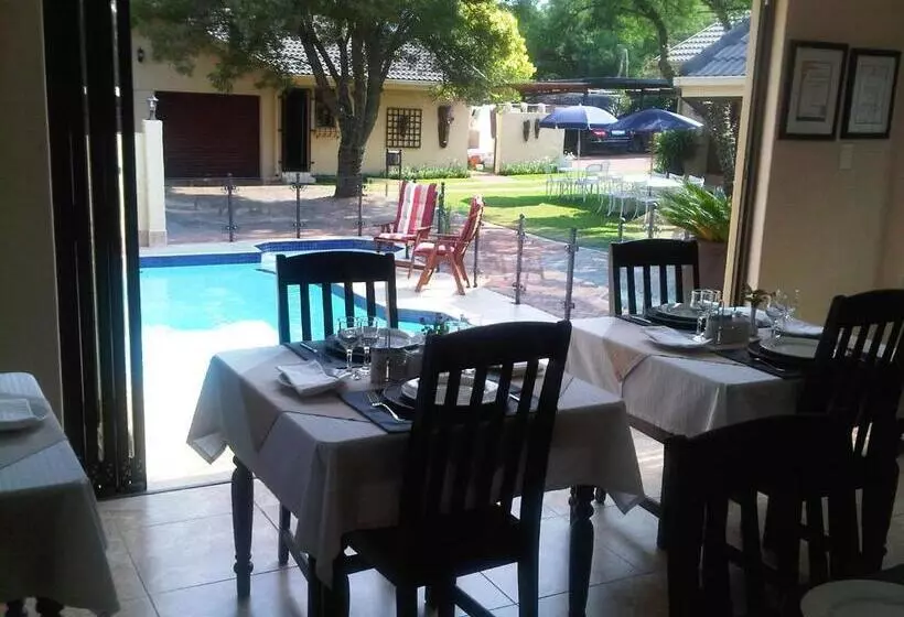 پانسیون Villa Xanelle Boutique Guest House