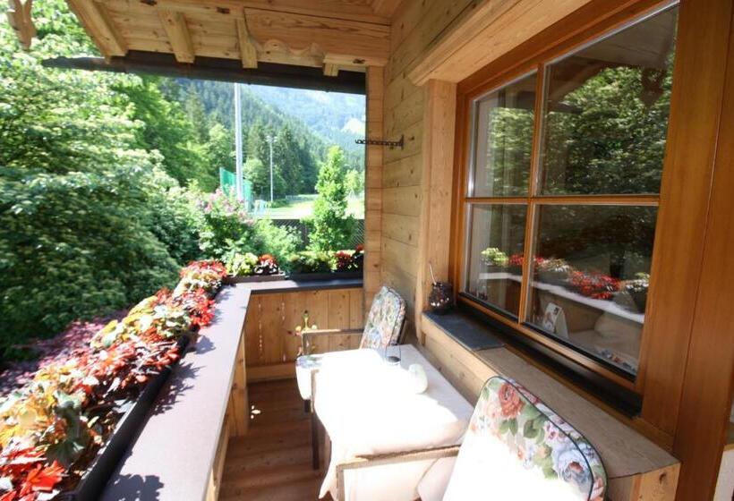 Vronis Waldhaus Adults Only