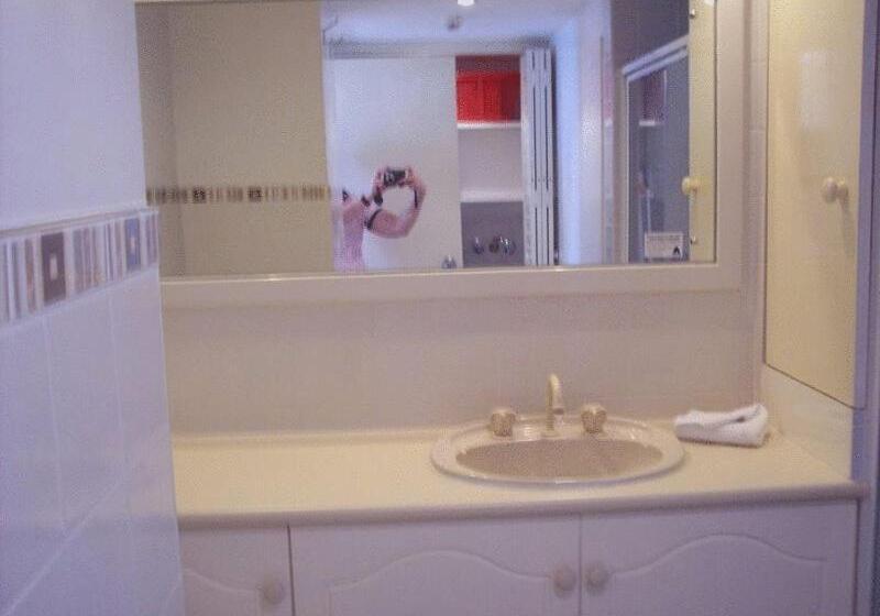 Warringa Surf Holiday Apartments