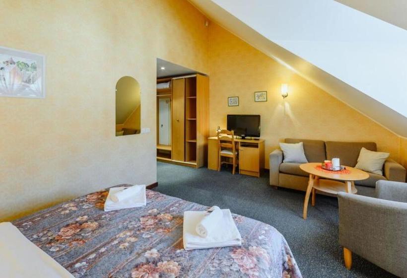 هاستل Hermannuse Maja