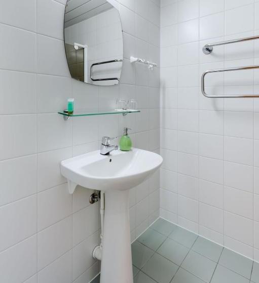 هاستل Hermannuse Maja