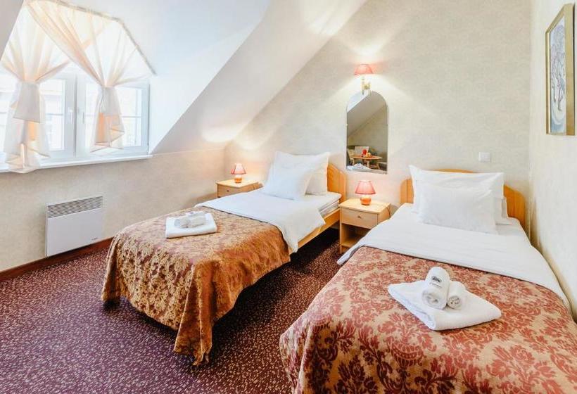 هاستل Hermannuse Maja