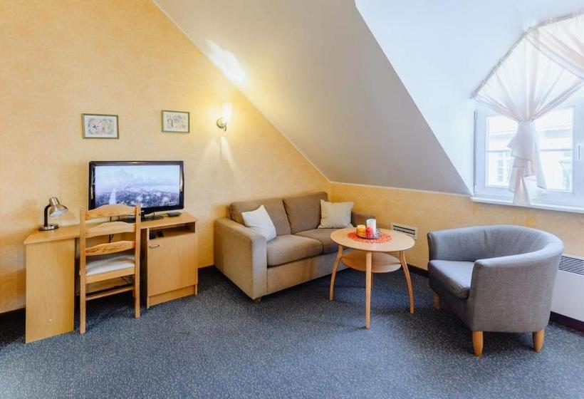 هاستل Hermannuse Maja