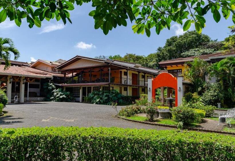 El Rodeo Estancia Boutique Hotel & Steakhouse