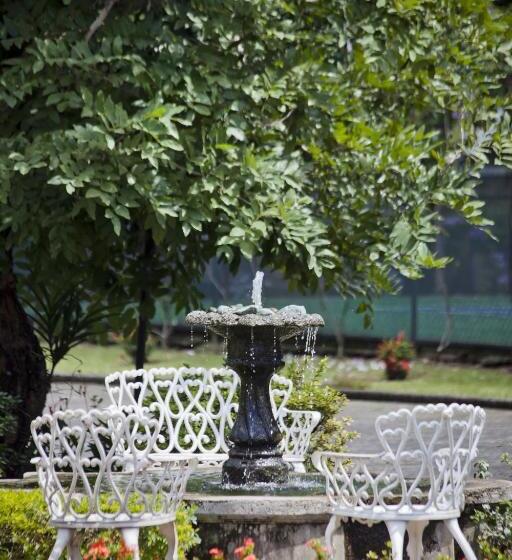 El Rodeo Estancia Boutique Hotel & Steakhouse