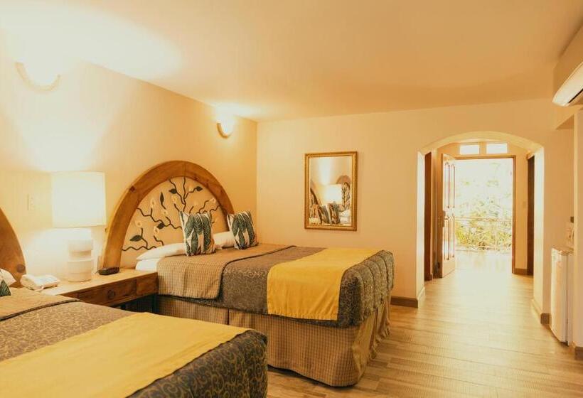 El Rodeo Estancia Boutique Hotel & Steakhouse