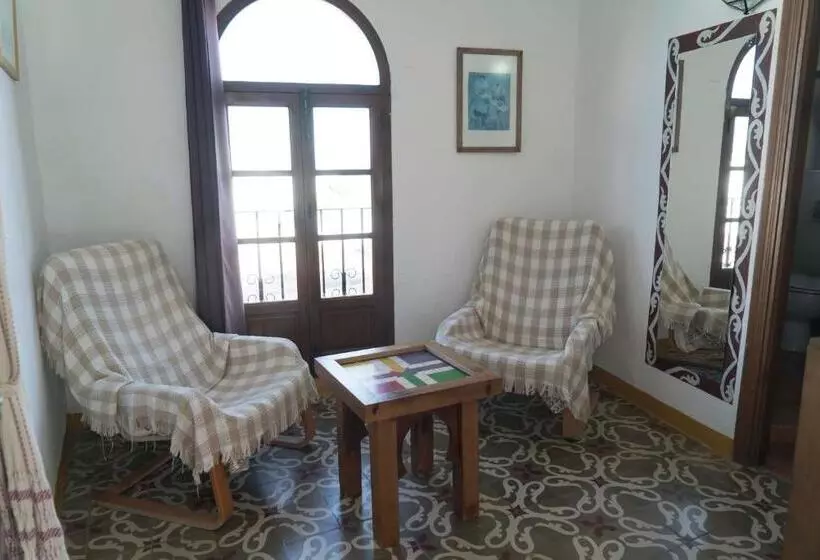 پانسیون El Cobijo De Vejer